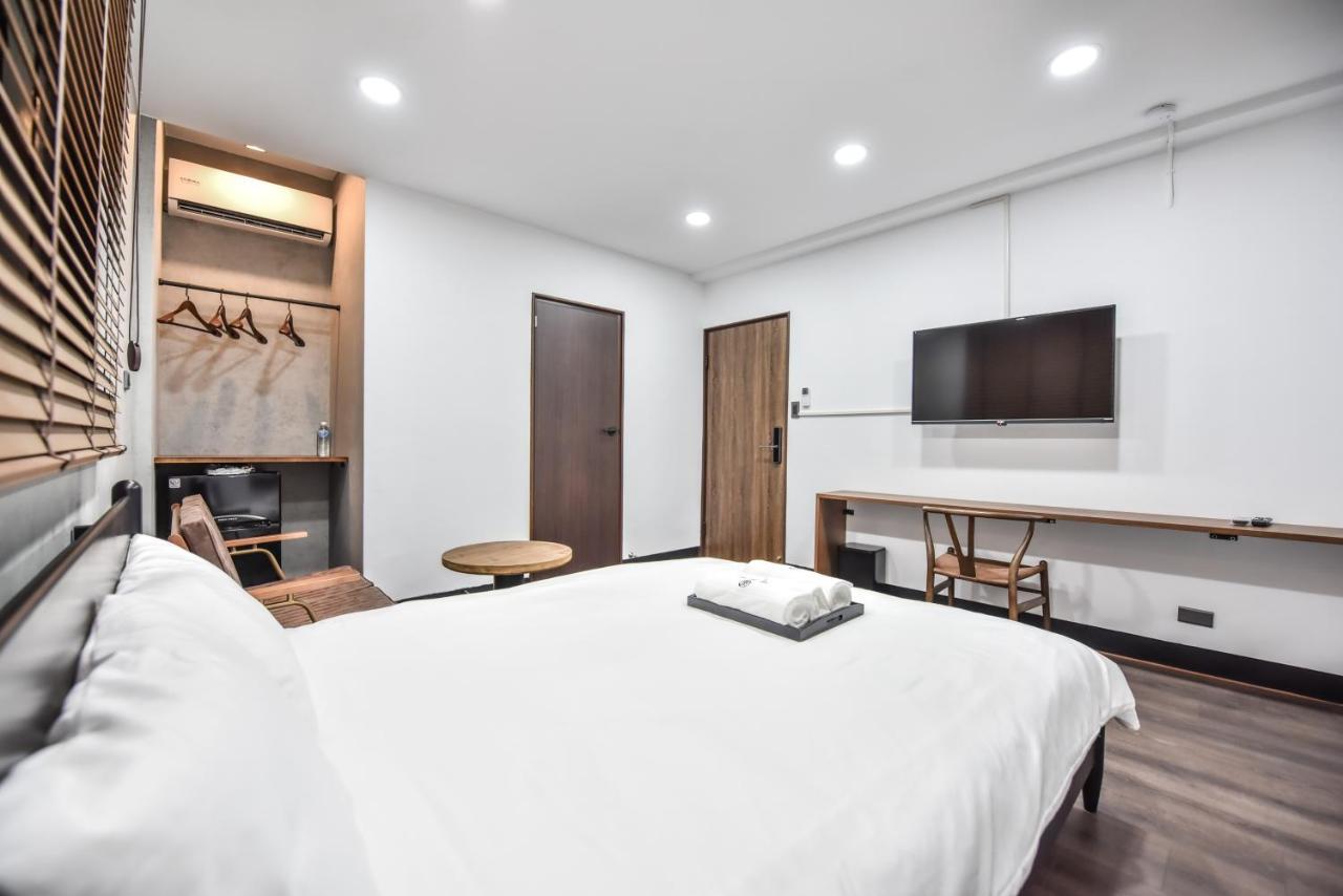 Eryang Homestay Tainan Zewnętrze zdjęcie