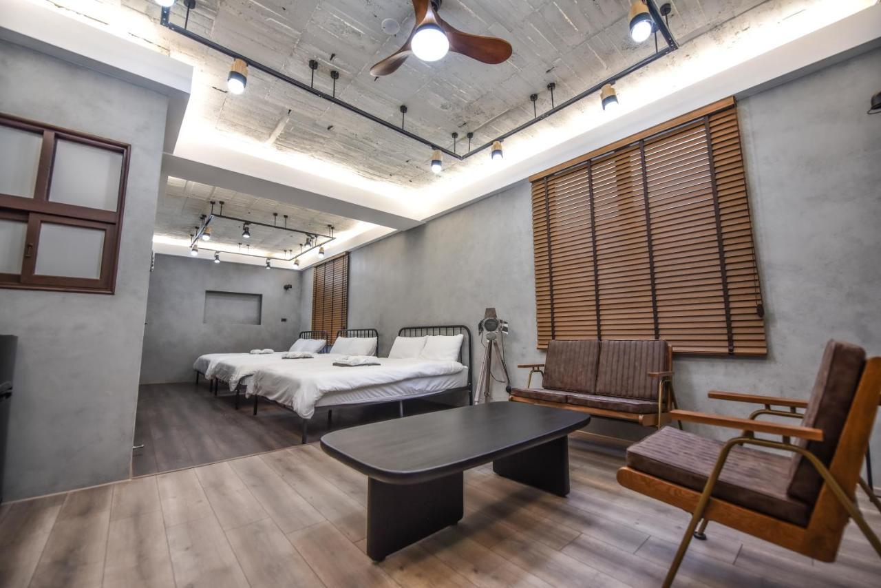 Eryang Homestay Tainan Zewnętrze zdjęcie